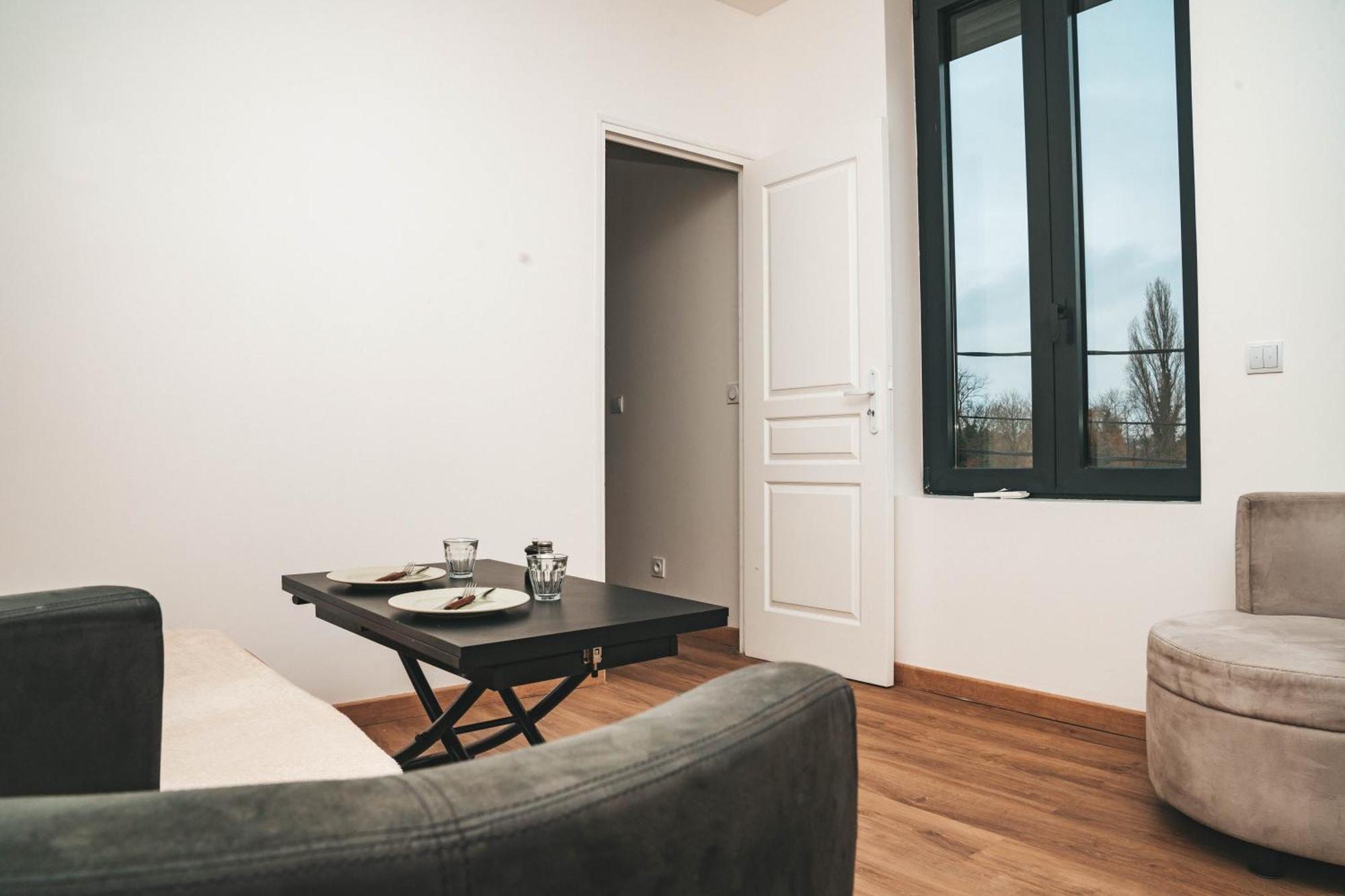 Apartment Bords De Marne 2 *